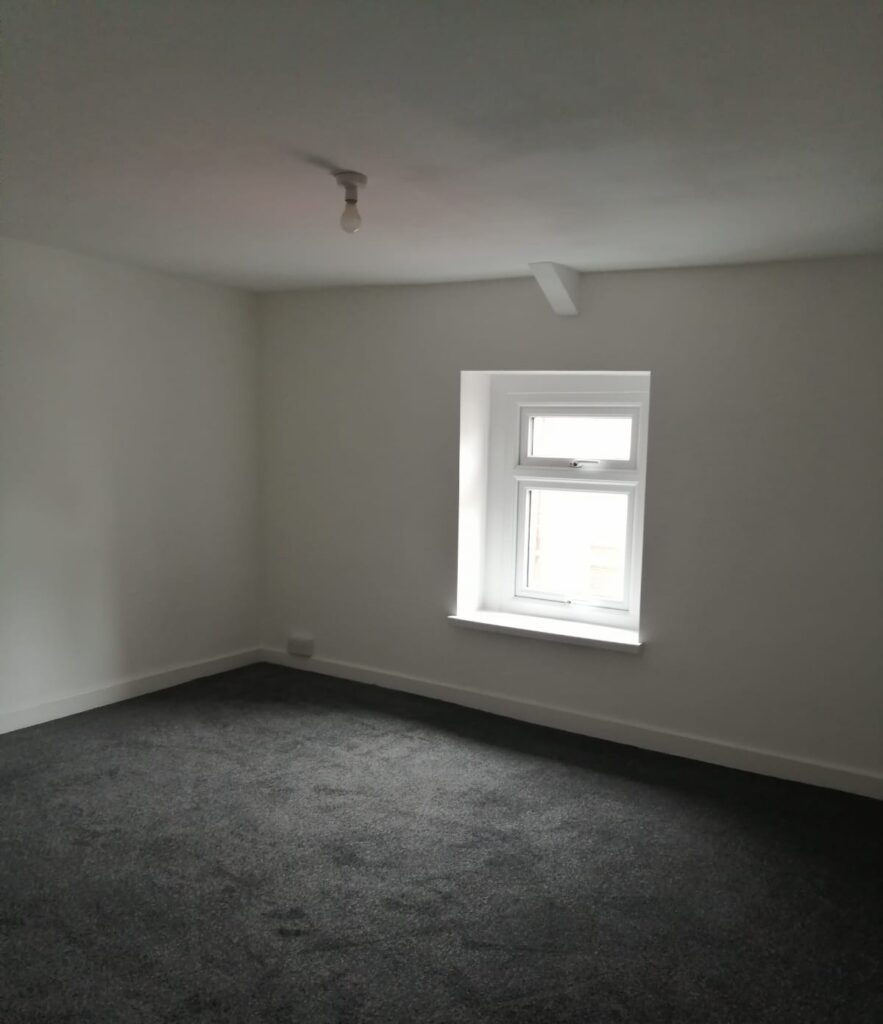 Swansea 2 bed rental Hello New Home